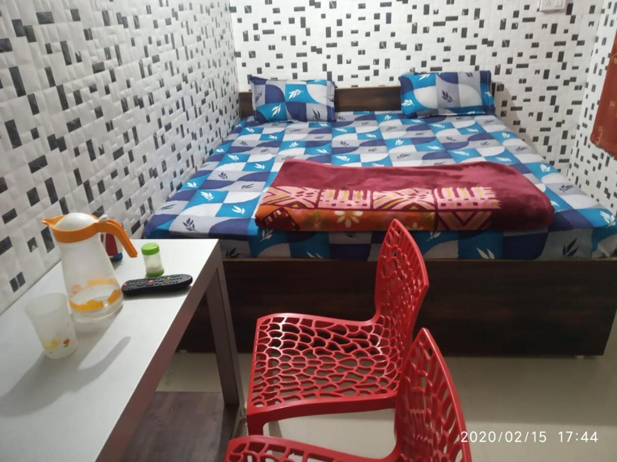 Radha Deo Guest House ปัฏนา ห้อง รูปภาพ