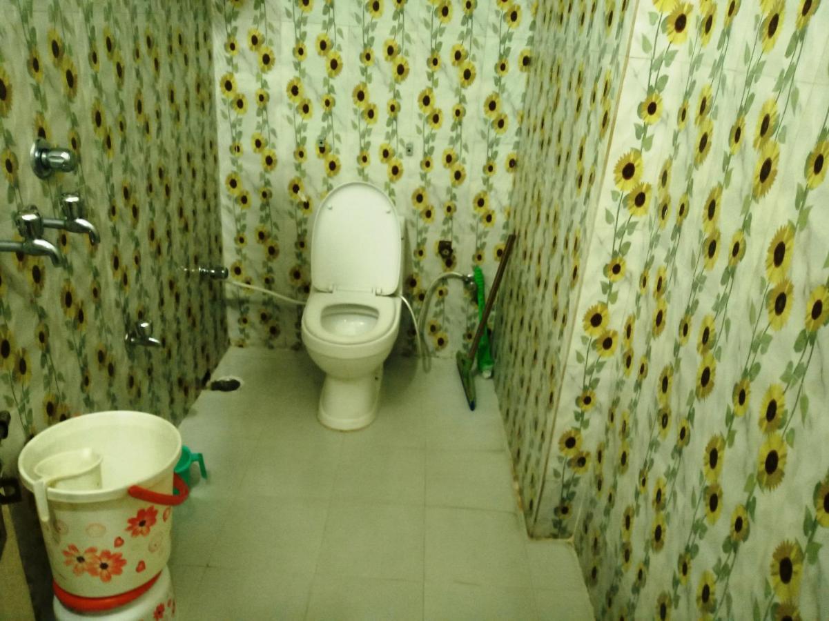 Radha Deo Guest House ปัฏนา ภายนอก รูปภาพ