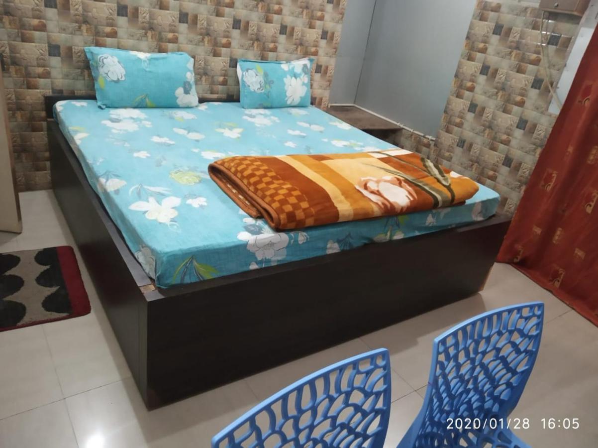Radha Deo Guest House ปัฏนา ภายนอก รูปภาพ
